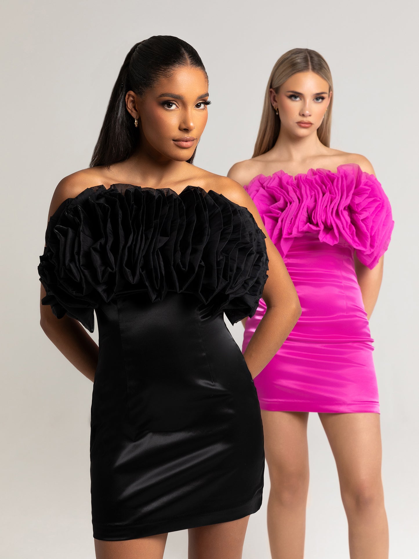 CHECKRY DRESS - BLACK